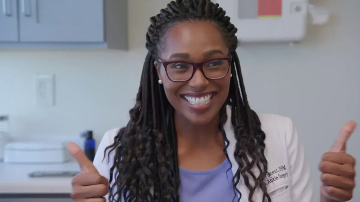 Dr. Ebonie Vincent